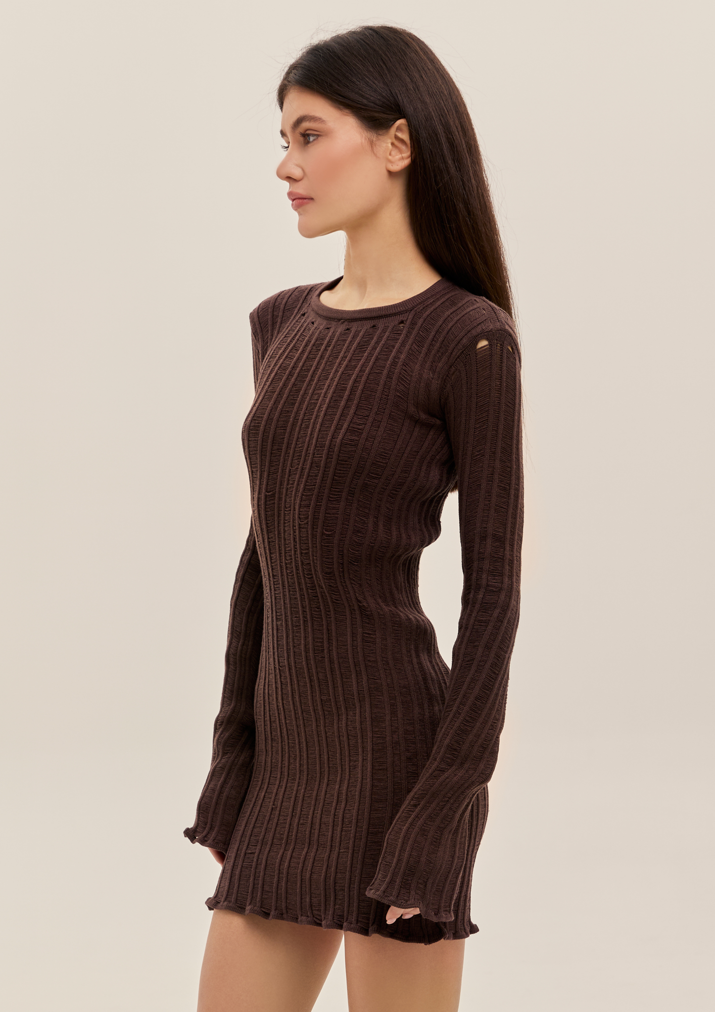 В’язана сукня в шоколадному кольорі