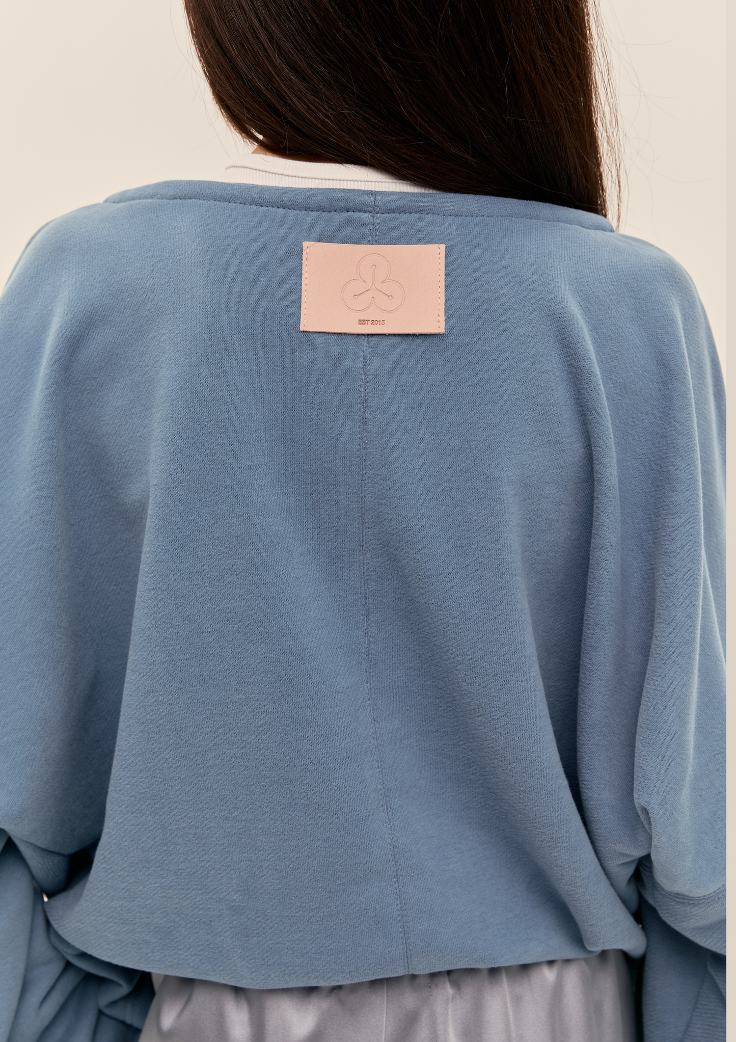 Світшот в синьому кольорі