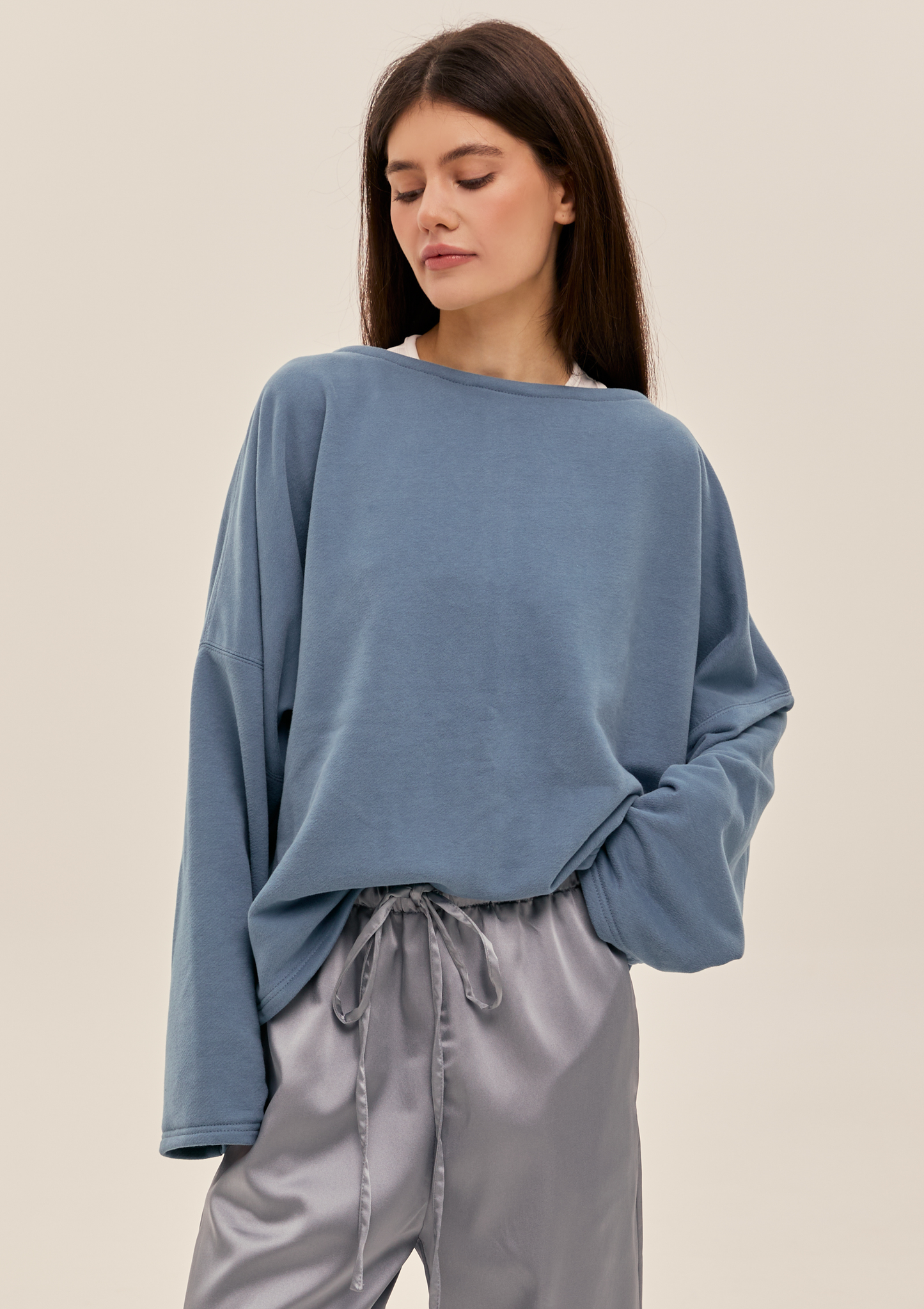 Світшот в синьому кольорі