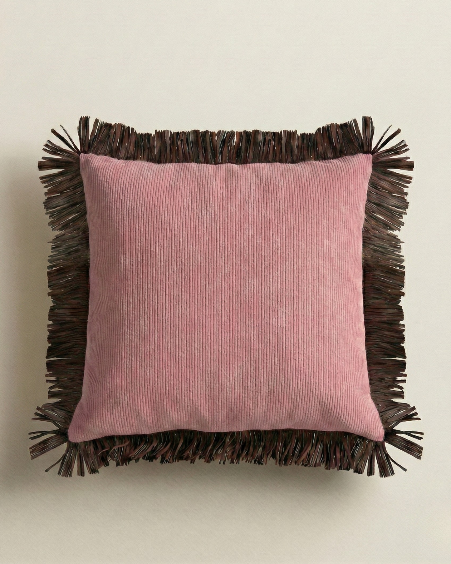 Чохол для декоративної з бахромою з рафії