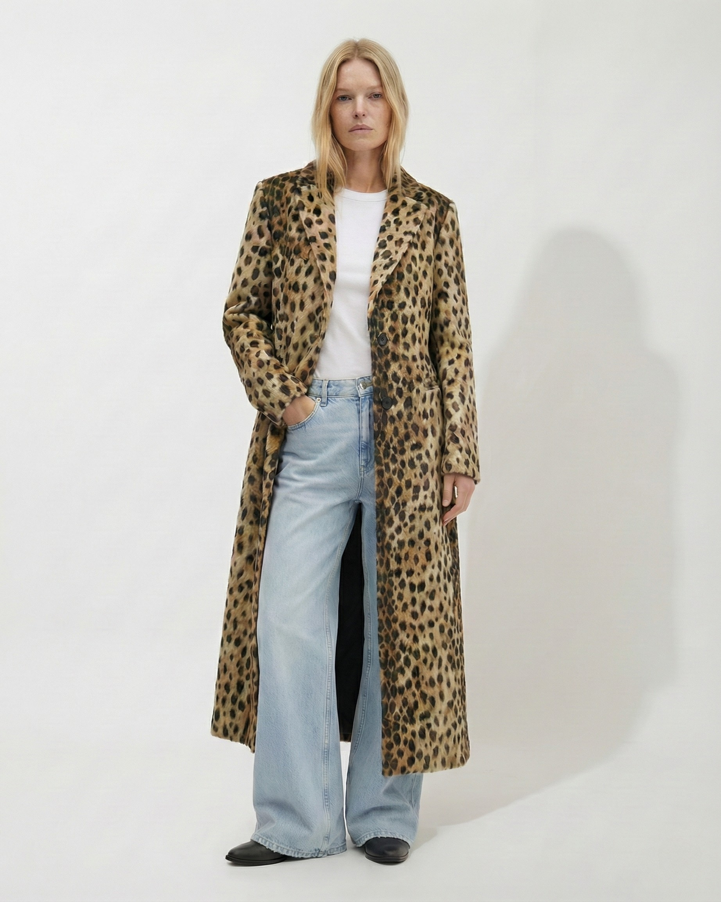Леопардове пальто